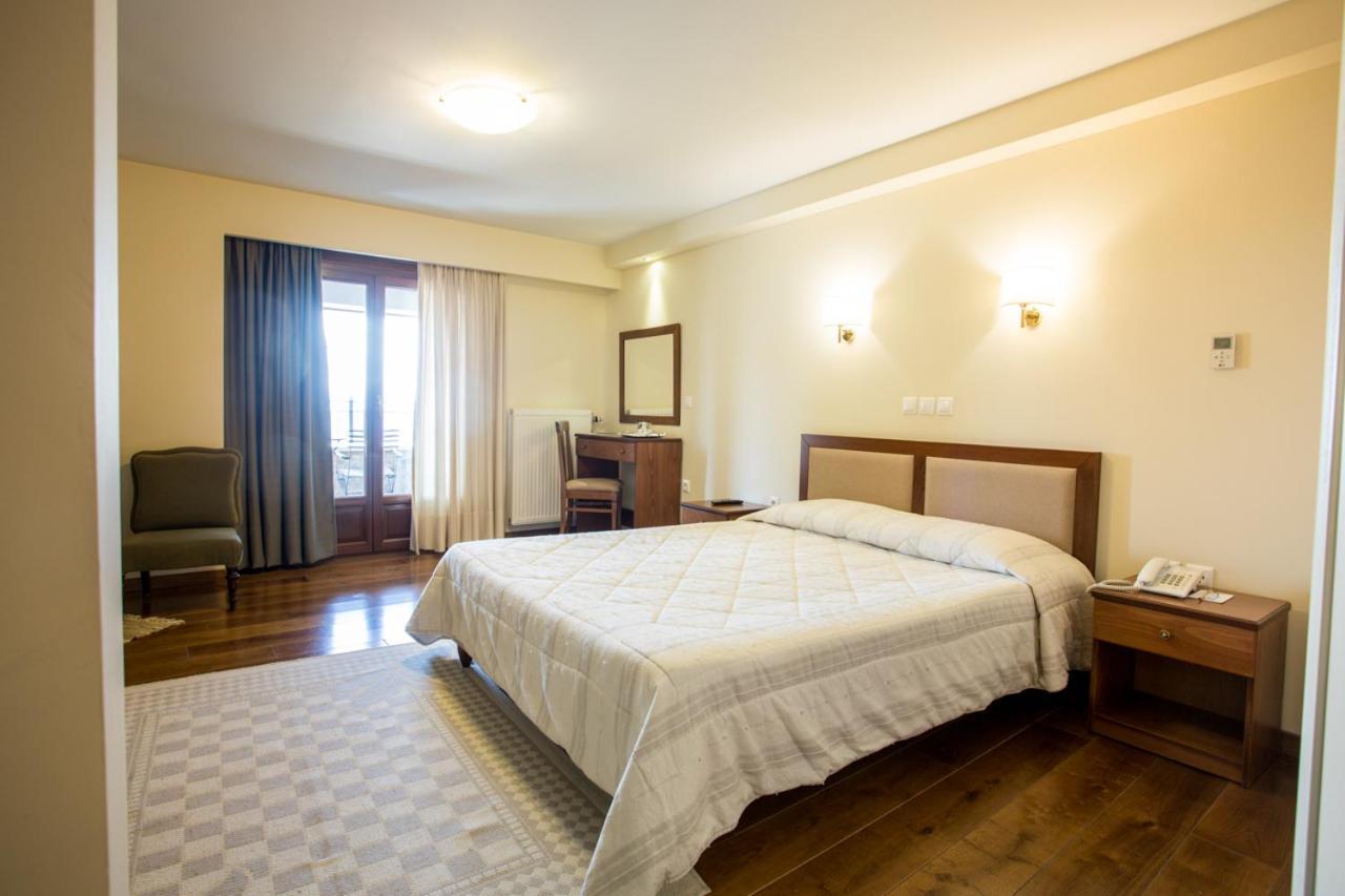 Hotel Ellinon Thea Arachova Exteriér fotografie